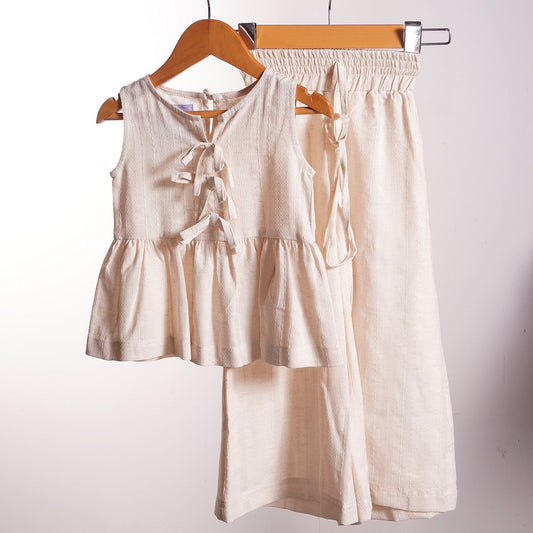 set beige