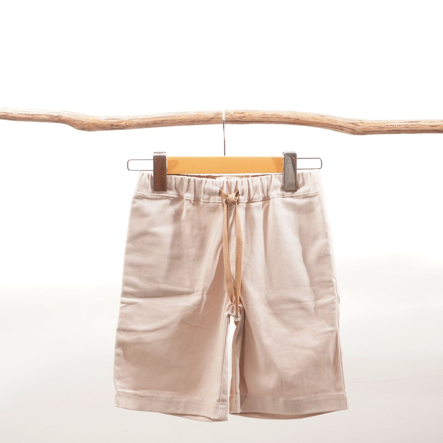 Short beige