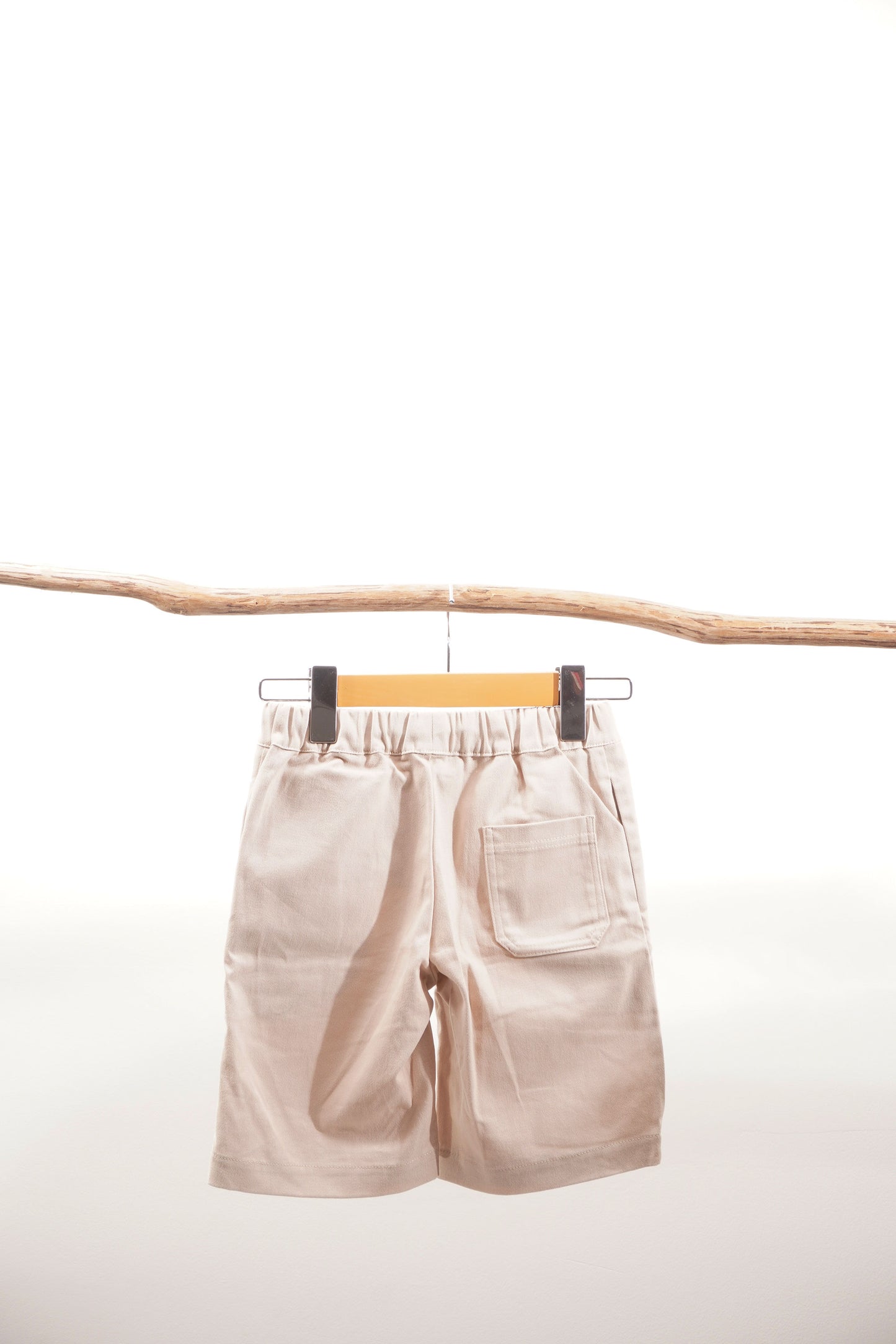Short beige